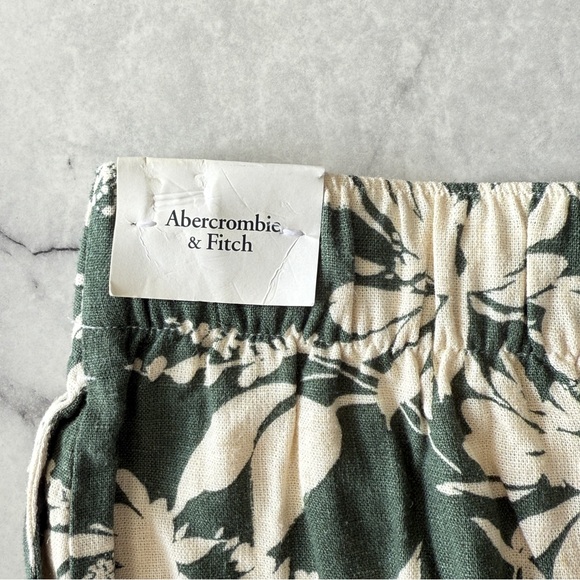 Abercrombie & Fitch Green Floral Wide Leg Linen Pants, Medium Long, NWT - Picture 2 of 8